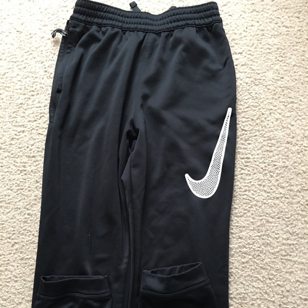 Black nike joggers